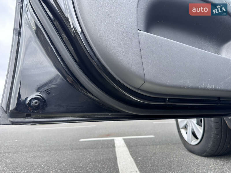 Хэтчбек Kia Rio 2007 в Киеве фото 29 Хэтчбек Kia Rio 2007 в Киеве