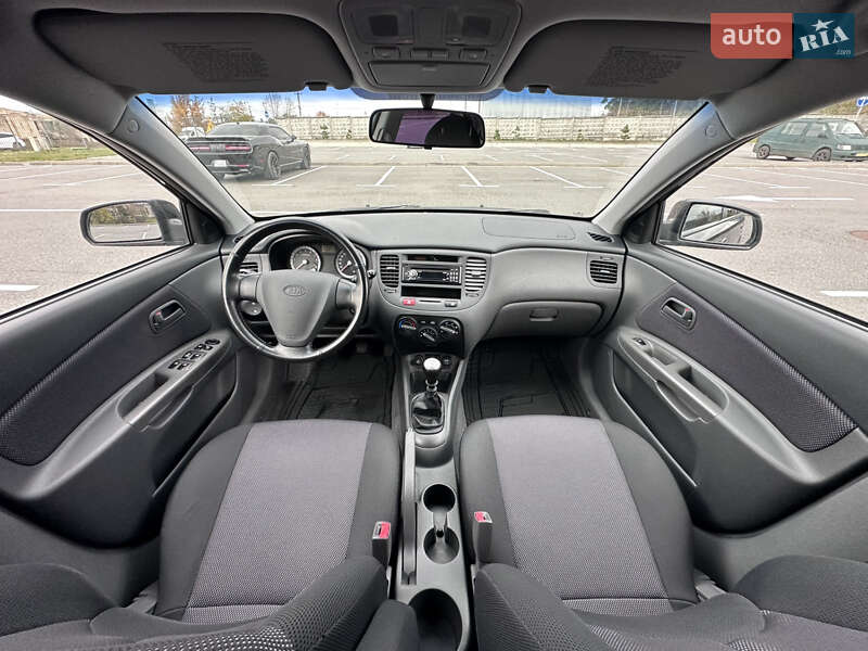 Хэтчбек Kia Rio 2007 в Киеве фото 36 Хэтчбек Kia Rio 2007 в Киеве