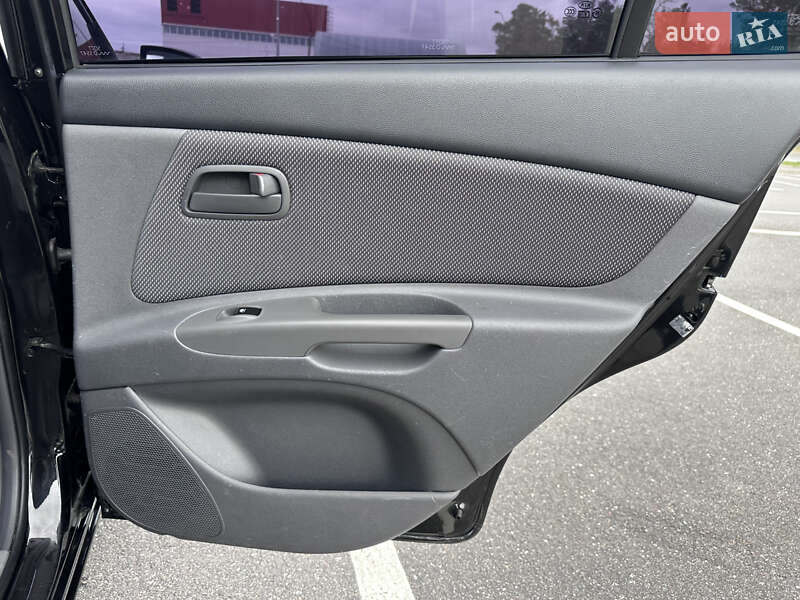 Хэтчбек Kia Rio 2007 в Киеве фото 49 Хэтчбек Kia Rio 2007 в Киеве