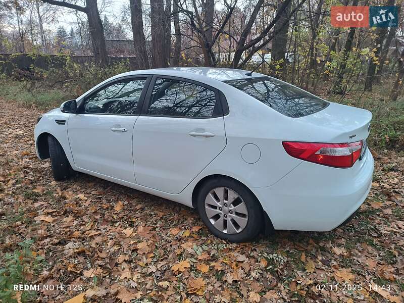 Седан Kia Rio 2012 в Броварах