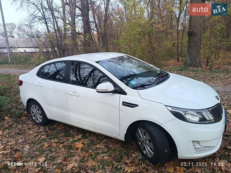 Седан Kia Rio 2012 в Броварах