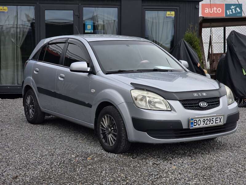 Хэтчбек Kia Rio 2007 в Тернополе фото 5 Хэтчбек Kia Rio 2007 в Тернополе