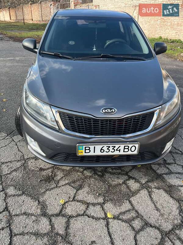 Седан Kia Rio 2012 в Полтаве