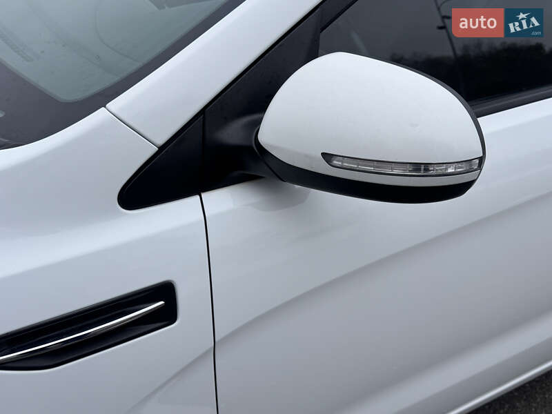 Седан Kia Rio 2014 в Киеве фото 26 Седан Kia Rio 2014 в Киеве
