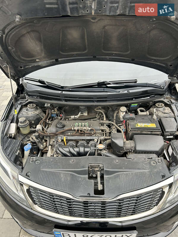 Седан Kia Rio 2012 в Полтаве