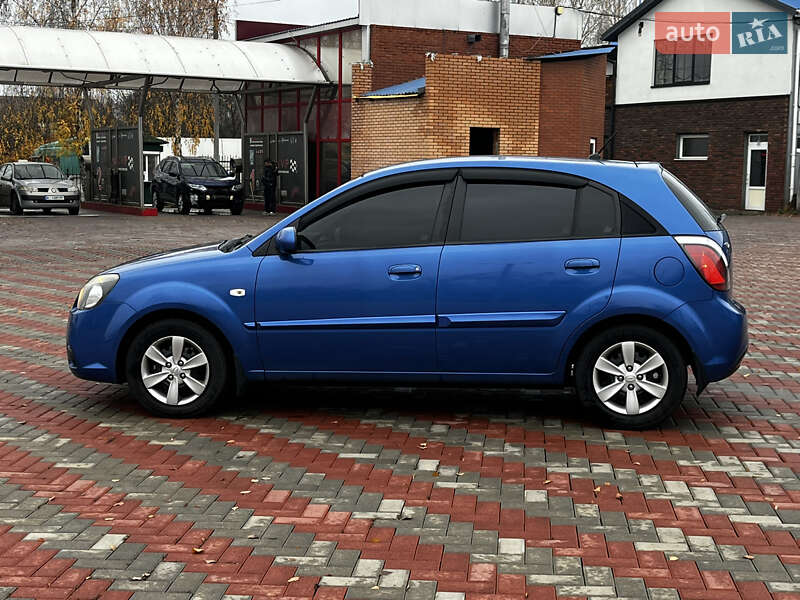 Хетчбек Kia Rio 2011 в Білій Церкві