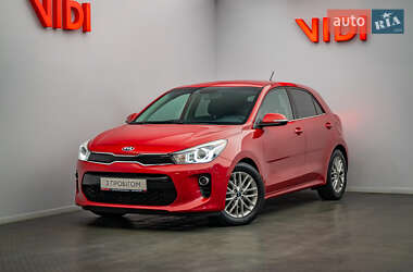 Хэтчбек Kia Rio 2017 в Киеве