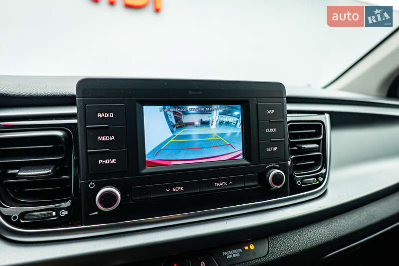 Хетчбек Kia Rio 2017 в Києві фото 17 Хетчбек Kia Rio 2017 в Києві