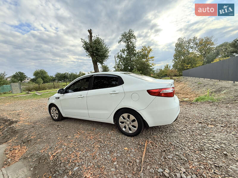 Седан Kia Rio 2013 в Харькове фото 21 Седан Kia Rio 2013 в Харькове