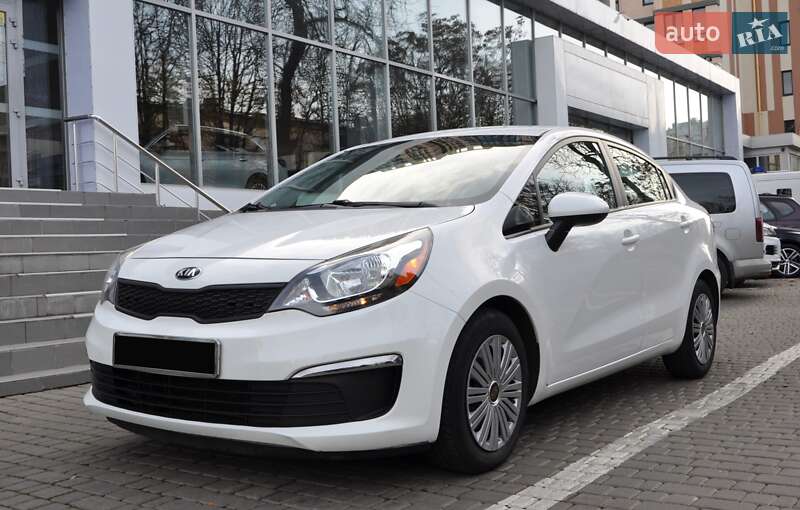 Седан Kia Rio 2017 в Одессе
