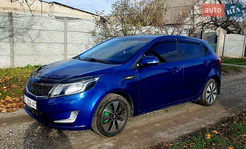 Хетчбек Kia Rio 2012 в Кам'янському фото 3 Хетчбек Kia Rio 2012 в Кам'янському