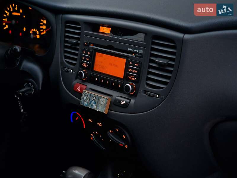 Седан Kia Rio 2008 в Одессе фото 42 Седан Kia Rio 2008 в Одессе