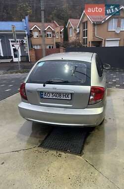 Універсал Kia Rio 2004 в Ужгороді