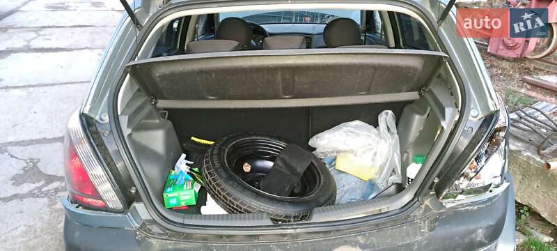 Хетчбек Kia Rio 2009 в Києві фото 7 Хетчбек Kia Rio 2009 в Києві
