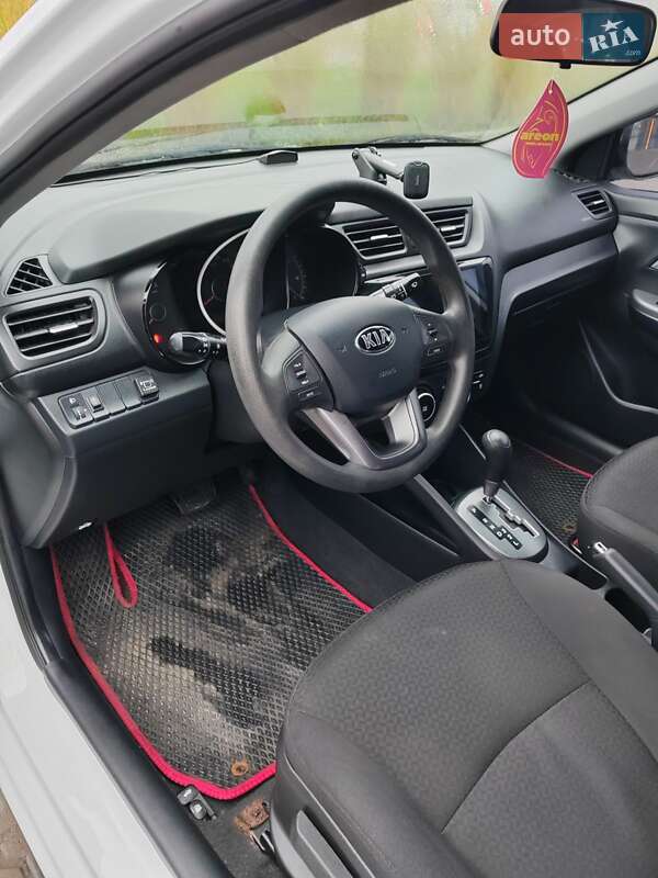 Седан Kia Rio 2013 в Ровно фото 15 Седан Kia Rio 2013 в Ровно