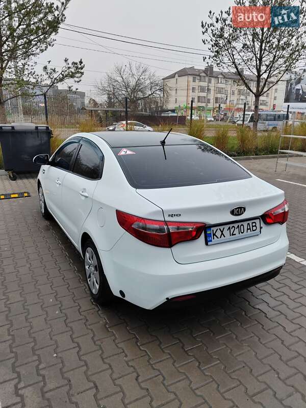 Седан Kia Rio 2013 в Ровно фото 8 Седан Kia Rio 2013 в Ровно