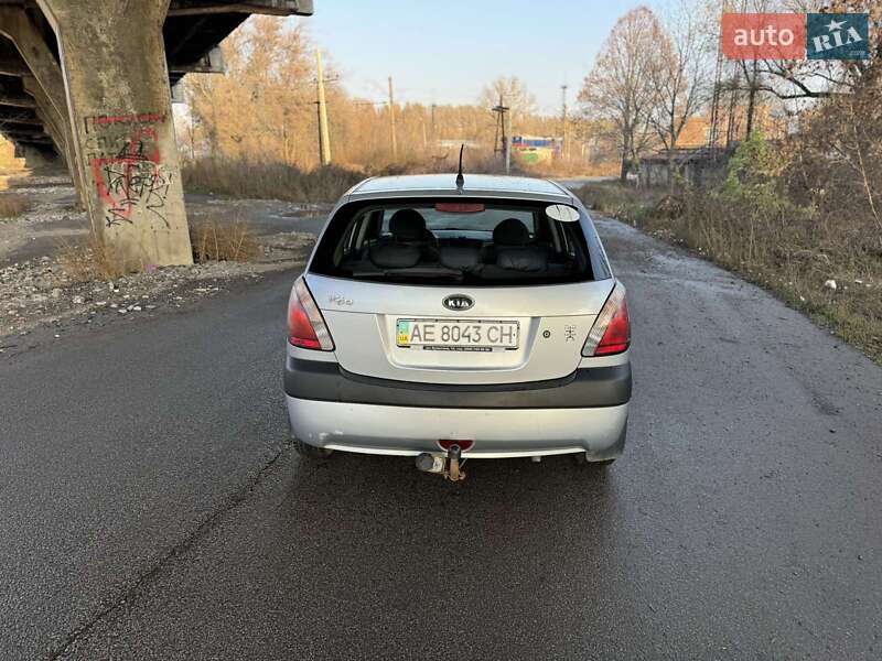 Хэтчбек Kia Rio 2007 в Днепре