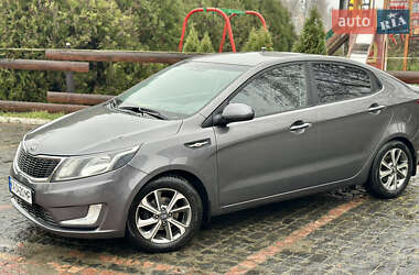 Седан Kia Rio 2014 в Киеве