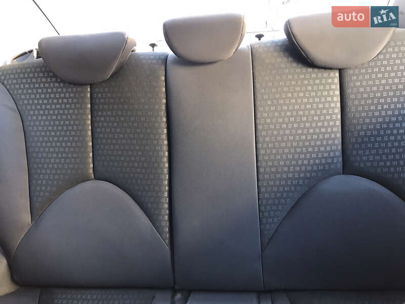 Седан Kia Rio 2008 в Ужгороде фото 17 Седан Kia Rio 2008 в Ужгороде