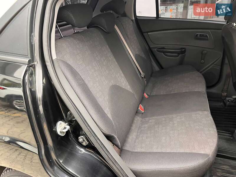 Хэтчбек Kia Rio 2009 в Житомире фото 26 Хэтчбек Kia Rio 2009 в Житомире
