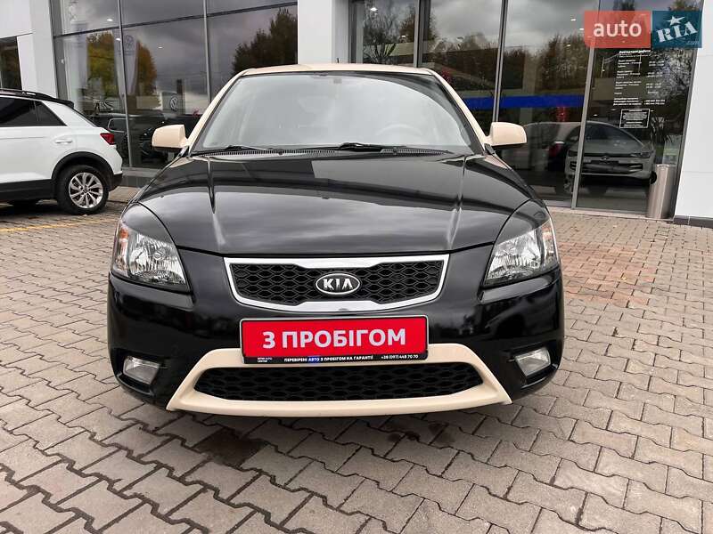 Хэтчбек Kia Rio 2009 в Житомире фото 2 Хэтчбек Kia Rio 2009 в Житомире