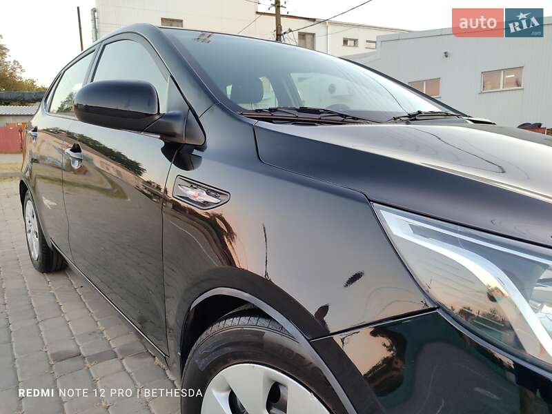 Хэтчбек Kia Rio 2012 в Кременчуге