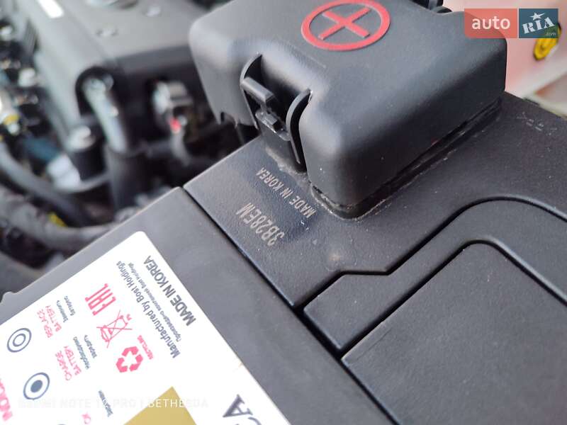 Хэтчбек Kia Rio 2012 в Кременчуге