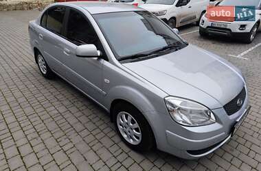 Седан Kia Rio 2007 в Одессе