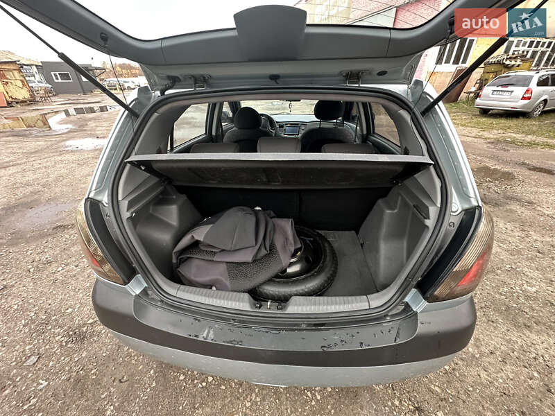Хэтчбек Kia Rio 2008 в Нежине