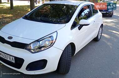 Хэтчбек Kia Rio 2012 в Сумах
