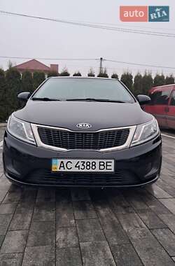 Седан Kia Rio 2012 в Луцке