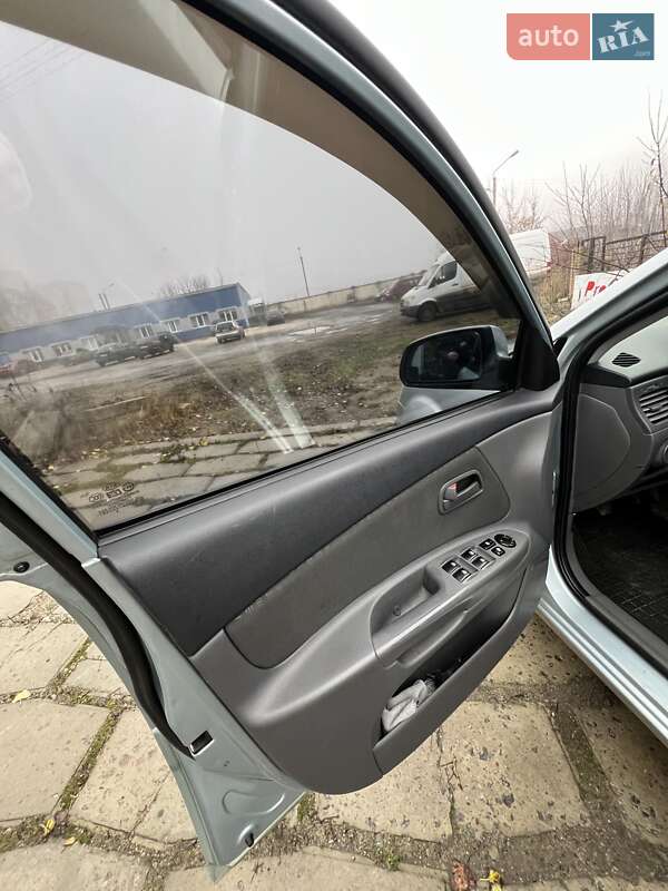 Седан Kia Rio 2007 в Харькове