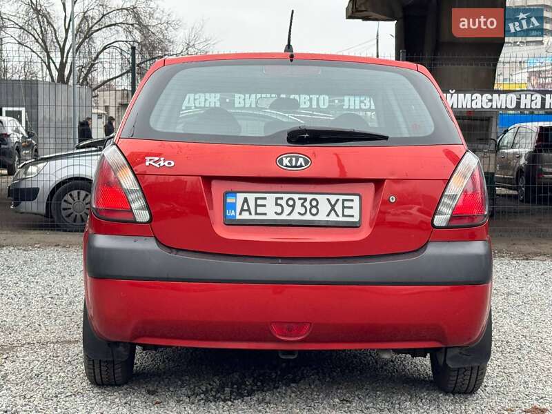 Хэтчбек Kia Rio 2006 в Днепре