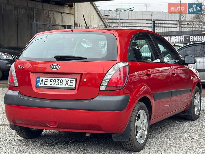 Хэтчбек Kia Rio 2006 в Днепре