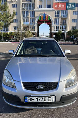 Хетчбек Kia Rio 2007 в Миколаєві