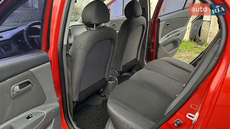 Седан Kia Rio 2008 в Одессе