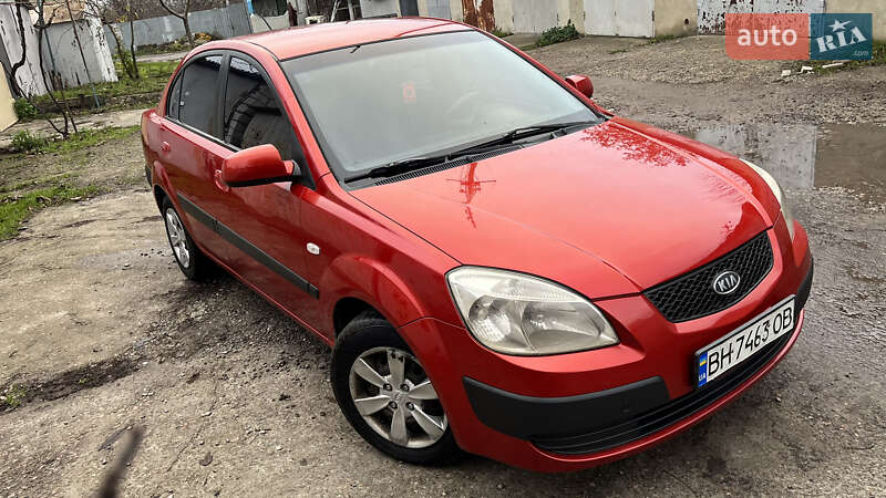 Седан Kia Rio 2008 в Одессе