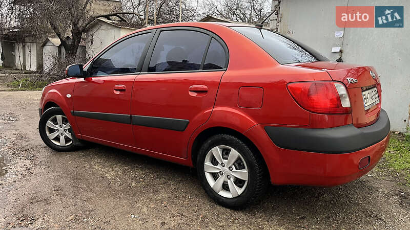 Седан Kia Rio 2008 в Одессе