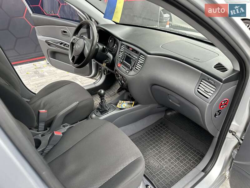 Седан Kia Rio 2010 в Днепре фото 36 Седан Kia Rio 2010 в Днепре