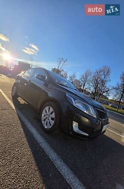 Седан Kia Rio 2013 в Броварах