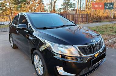 Седан Kia Rio 2011 в Шостці