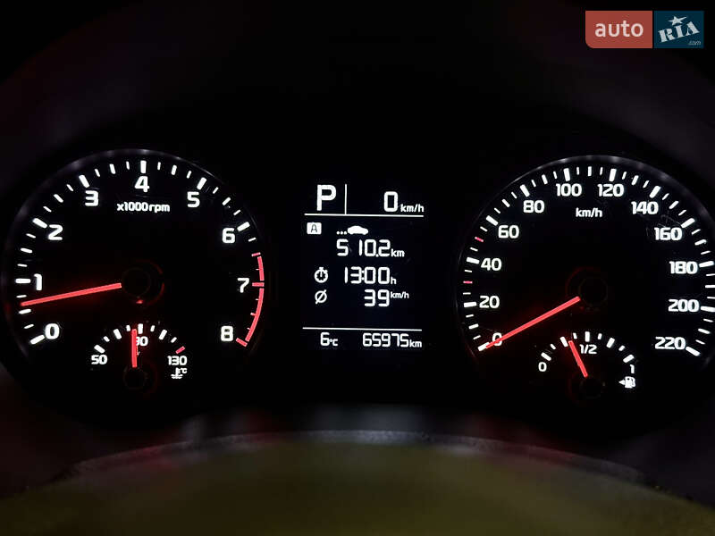 Хэтчбек Kia Rio 2017 в Николаеве