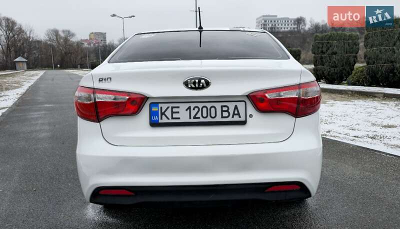 Седан Kia Rio 2013 в Днепре фото 10 Седан Kia Rio 2013 в Днепре