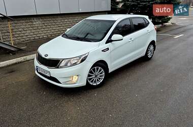 Хэтчбек Kia Rio 2013 в Киеве