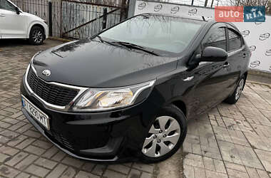 Седан Kia Rio 2013 в Днепре