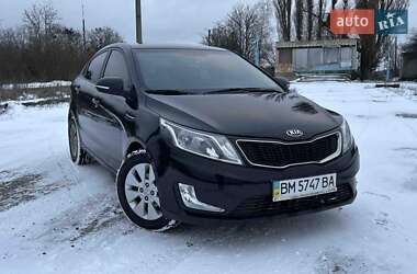 Седан Kia Rio 2013 в Миргороде
