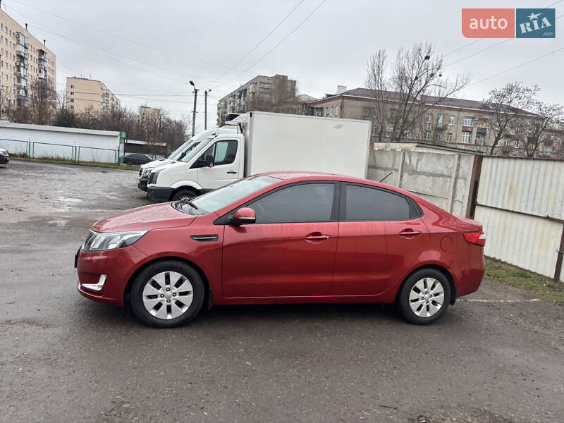 Седан Kia Rio 2014 в Харкові