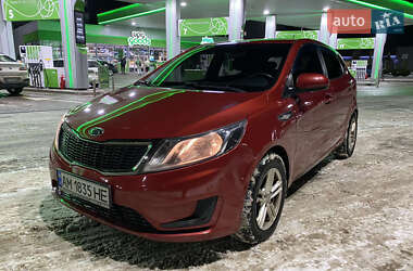 Хэтчбек Kia Rio 2012 в Житомире