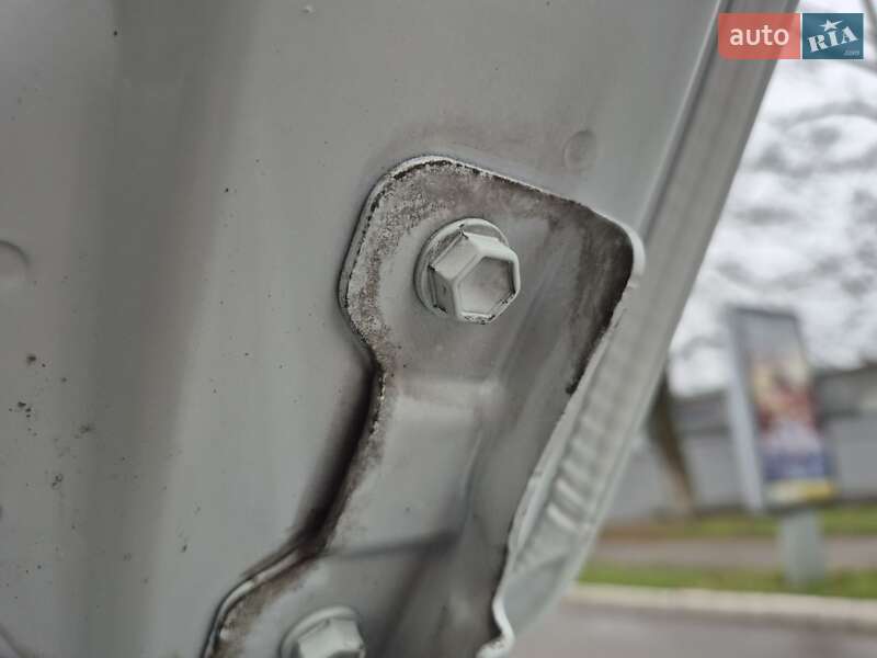 Хэтчбек Kia Rio 2013 в Киеве