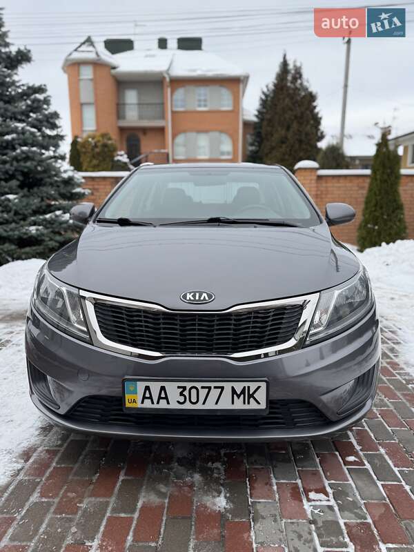 Седан Kia Rio 2012 в Киеве